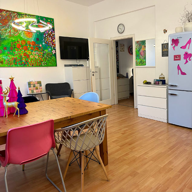 Begegnungsraum mit Kueche